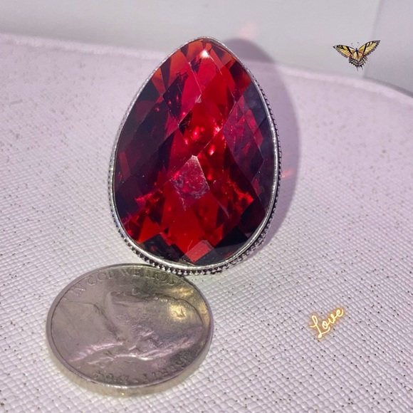 Sparkling Mozambique Garnet Gemstone Handmade Ring - Picture 3 of 8